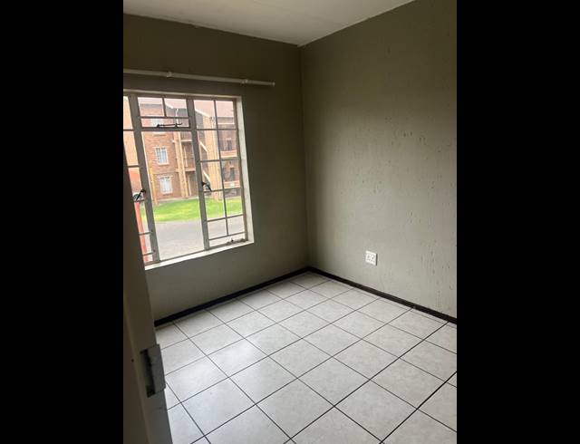 2 BEDROOM SECTIONAL TITLE FOR SALE IN COMET